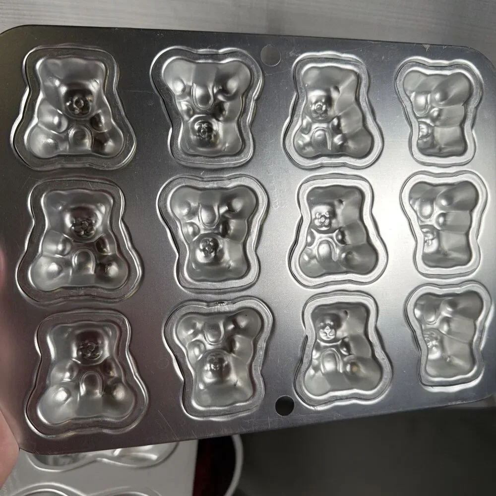 Lot of 3 Wilton Cake Pans Bunny Teddy Bear New Bumblebee/Ladybug Novelty Mold